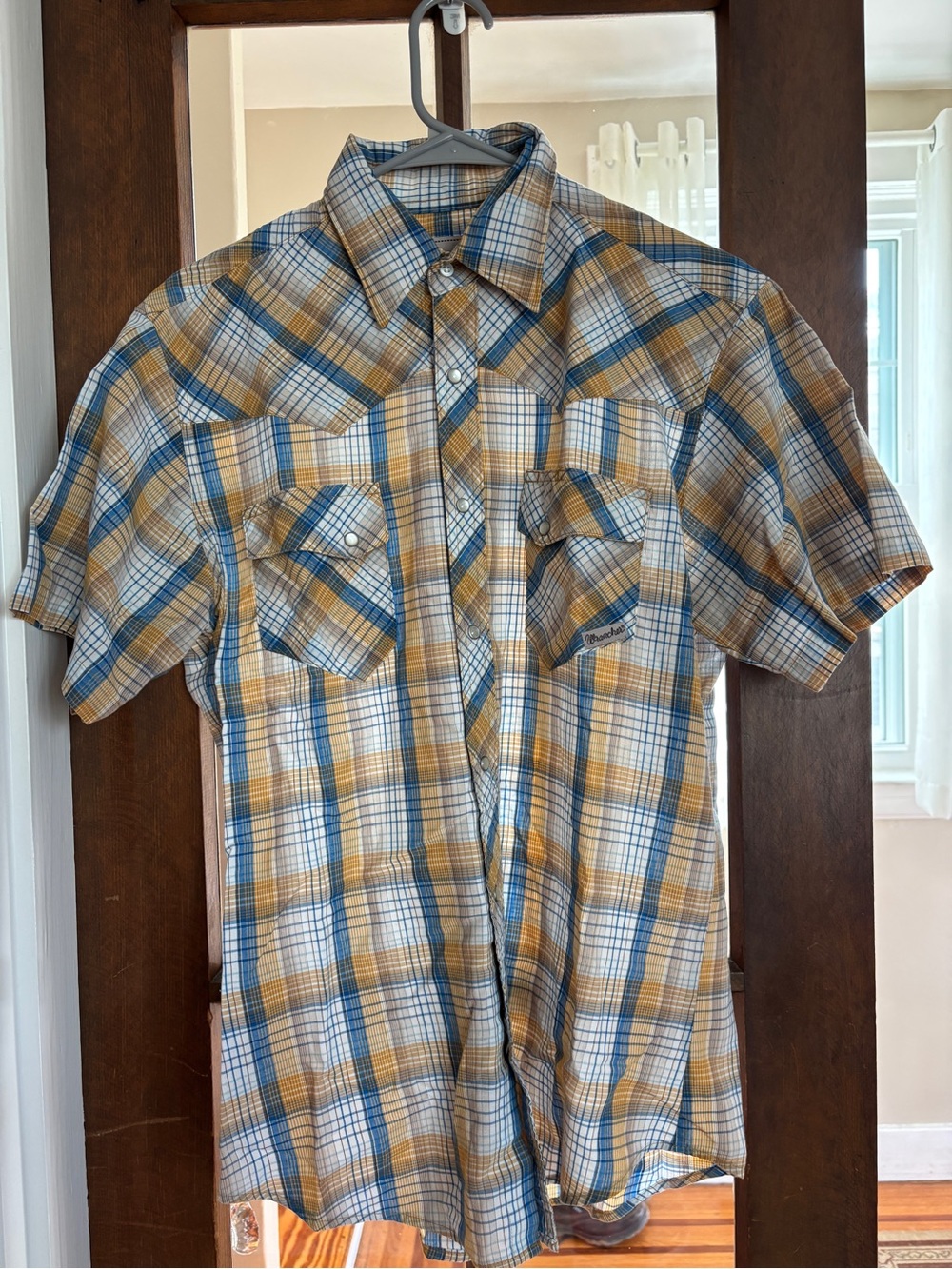 Wrangler Wrancher Short sleeve pearl button snaps western wear shirt